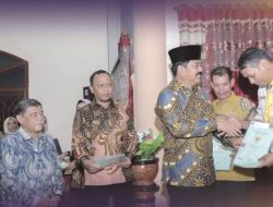 Menteri ATR/BPN Serahkan Sertifikat Tanah Gereja Advent di Lubuk Pakam