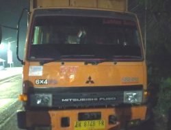 Tabrak Belakang Truk Berhenti, Pengendara Sepeda Motor Tewas