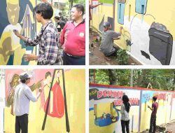 Ketika Pagar Tembok Kantor Camat Medan Helvetia ‘Dicoret-coret’ Seniman…