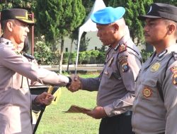 Kapolres Sergai Beri Penghargaan kepada Personel Berprestasi