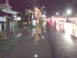 Hujan Deras Mengguyur, Pemukiman Warga di Desa Firdaus Sei Rampah Tergenang Banjir
