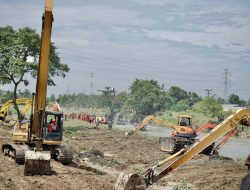 Dukung Normalisasi Sungai Deli, KSAD Kerahkan Personil dan Peralatan