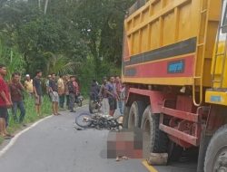Pengendara Sepeda Motor Tewas Tergilas Dump Truk