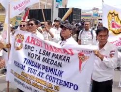 LSM Pakar Unjuk Rasa, Desak Bongkar Perumahan Yuu At Contempo