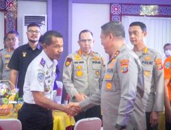 Wali kota Medan Terima Penghargaan Dari Kapolda Sumut