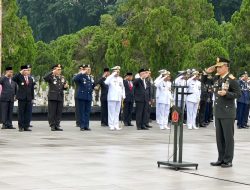 HUT ke-78 TNI, Wali Kota Ikuti Upacara Ziarah Nasional di TMP Bukit Barisan