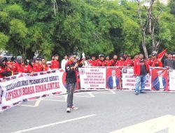Gelar Aksi di Depan Polrestabes Medan, PBB Minta Boasa Simanjuntak Dibebaskan