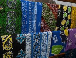 Melihat Keindahan Batik Khas Medan Az-Zahra