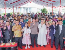 Ini Pesan Bobby Nasution di Safari Natal Gereja Katolik Paroki ST Kodrat Martubung