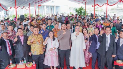 Ini Pesan Bobby Nasution di Safari Natal Gereja Katolik Paroki ST Kodrat Martubung