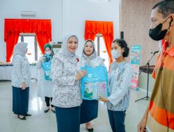 YKI Cabang Medan Berikan Bantuan Paket Sehat kepada 63 Penyintas Kanker