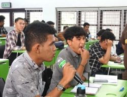 Jadi Dosen Tamu, Aspidsus Dr. Iwan Ginting Sampaikan Materi Tentang KUHP Baru