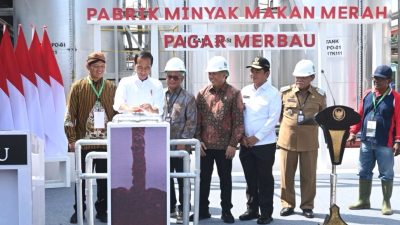Pj Gubernur Dampingi Presiden Resmikan Pabrik Minyak Makan Merah