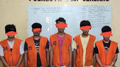 Sembunyikan 1,3 Kg Sabu di Anus, 5 Pria Diringkus Polisi di Bandara Kualanamu