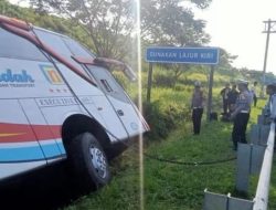 Bus PO Rosalia Indah Kecelakaan di Tol Batang, 7 Tewas