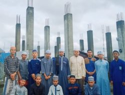 Kepedulian Nikson Nababan Bantu Pembangunan Masjid dan Pesantren