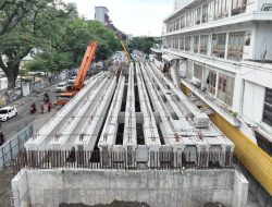 Urai Kemacetan, Overpass Jalan Stasiun Pecah Arus Lalu Lintas dan Jadi Drop Off  Penumpang Kereta Api