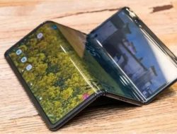 Ponsel Lipat Trifold Huawei Segera Meluncur ke Pasaran