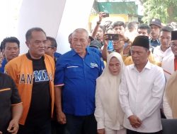 Basyaruddin Nasution dan Erlis Afriyanti Resmi Mendaftar ke KPU Tebingtinggi