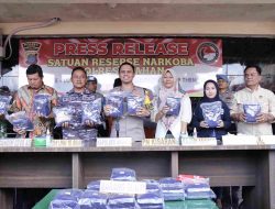 Pasutri Ditangkap Satresnarkoba Polres Asahan Bawa 25 Kg Sabu
