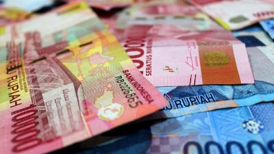 Rupiah Anjlok ke Rp 16.000 per Dollar AS