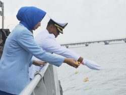 Kenang Perjuangan Laut Aru, Lanal TBA Tabur Bunga di Batubara dan Asahan