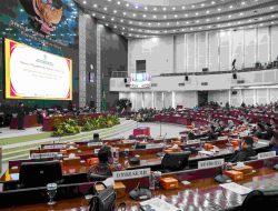 Pelantikan Ketua DPRD Sumut, Pj Sekda Medan Turut Hadir