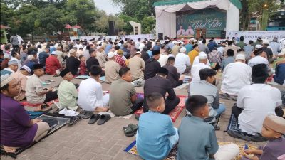 Wali Kota dan Wakilnya Tunaikan Salat Id di Tebing Tinggi Bersama Ribuan Jemaah