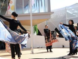 Batik Liem Ping Wie Curi Perhatian Dunia di World Expo 2025 Osaka