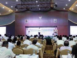 Banyak Keuntungan yang Diperoleh, Rico Waas Minta Setiap Kepling Ajak 25 Warganya Ikut BPJS Ketenagakerjaan