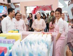 Ketua TP PKK Medan Resmikan Gerai Miss Glam USU Store