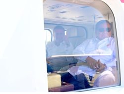 Bersama di Helikopter dan Mobil, Prabowo-Macron Akrab Menuju Akmil Magelang