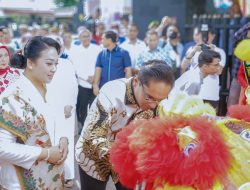 Wali Kota Medan Hadiri Perayaan Waisak 2025 dan Lepas Pawai Mobil Hias