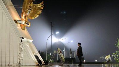 Presiden Prabowo Pimpin Ziarah Nasional dan Renungan Suci di TMP Kalibata