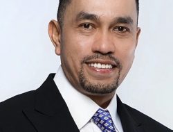 Status Anggota DPR RI Ahmad Sahroni dan Nafa Urbach Dinonaktifkan