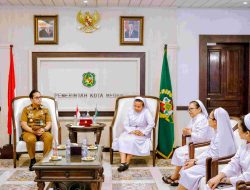 Rico Waas Sambut Baik Perayaan 100 Tahun Kongregasi Fransiskanes Santa Elisabeth