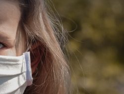 Waspada! Kasus Flu dan Covid Meningkat, Dokter Jelaskan Penyebabnya