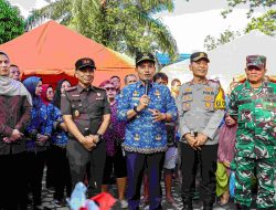 Kapolres dan Wali Kota Tebing Tinggi Salurkan Bantuan bagi Warga Korban Banjir