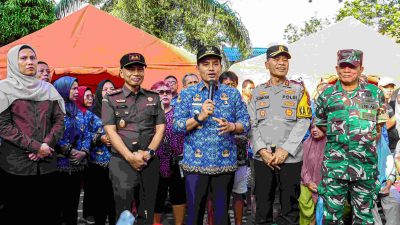 Kapolres dan Wali Kota Tebing Tinggi Salurkan Bantuan bagi Warga Korban Banjir