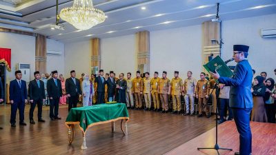 Lantik Direksi Tiga PUD, Rico Waas Tekankan Pengabdian dan Penguatan Kinerja