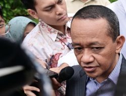 Prabowo Panggil Bahlil, Bahas Program Energi Terbarukan dan Kendaraan Listrik
