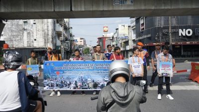 Selain Layani Penumpang, KAI Sumut Edukasi Keselamatan di Perlintasan