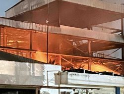 Gedung Produksi Hangus, Kebakaran Besar Landa PT AJP di Martubung