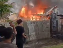 Rumah Semi Permanen di Sicanang Belawan Ludes Terbakar