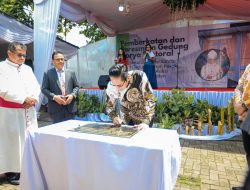 Resmikan Gedung Pastoral, Rico Waas Tekankan Pembinaan Generasi Muda