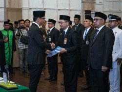 Lantik 69 Pejabat, Rico Waas: Jabatan Tertinggi yang Harus Dilayani Adalah Masyarakat