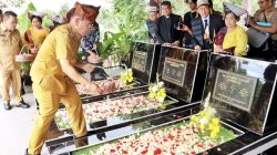 Bupati Simalungun Resmikan Pemugaran Makam dr. Djasamen Saragih