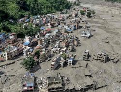 Banjir dan Longsor Nepal-Tibet: Ribuan Orang Terjebak, 13.000 Personel Dikerahkan