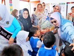 Bunda PAUD Dorong Penguatan PAUD, Resmikan TK Negeri Pembina di Dua Kecamatan