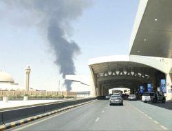 Bandara Internasional Riyadh Diserang Houthi, 1 Tewas dan 11 Terluka